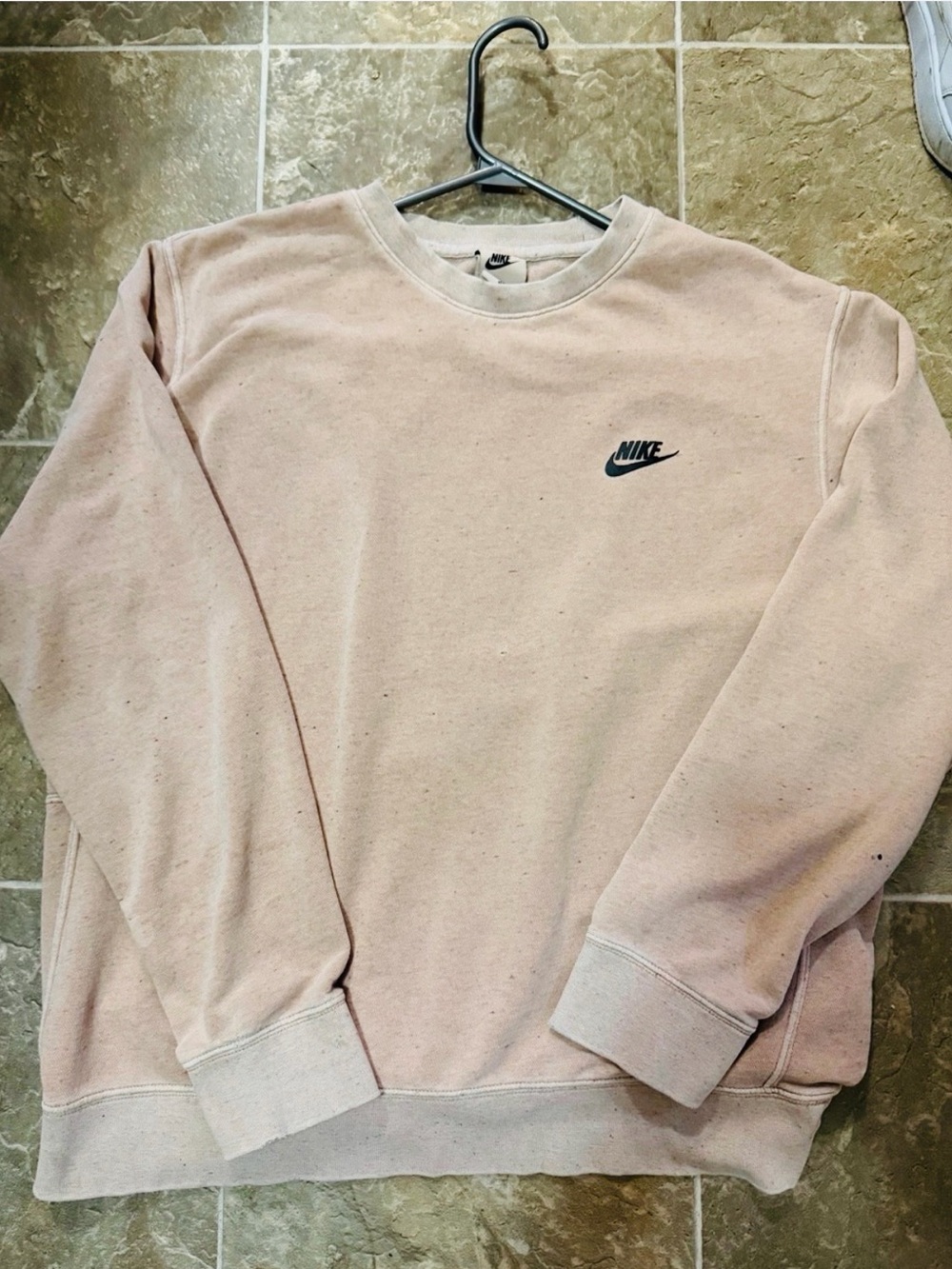 Nike Men’s Crewneck Tan - Picture 1 of 2